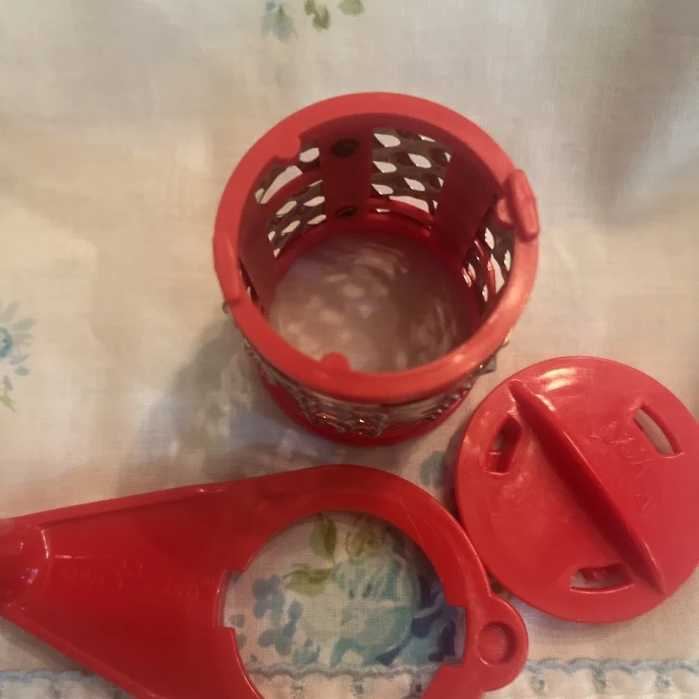 1975 Peanuts Snoopy Sno Cone‎ Maker Ice Shaver, Handle, Locking Cap Parts Only